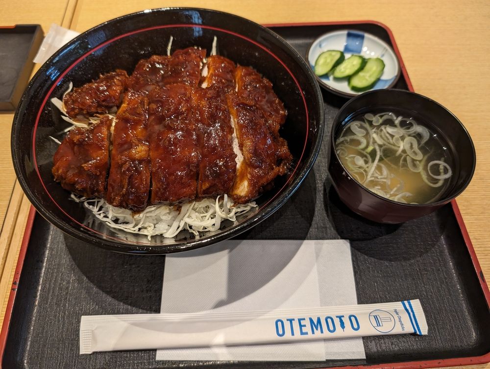福島に行ったら必ず食べてしまう美味しい一品「ソースカツ丼」♡